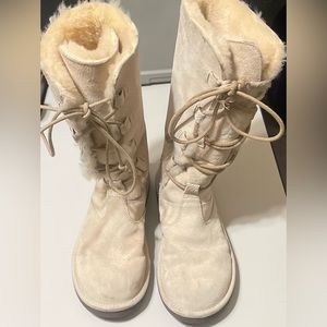 UGG Whitley Tall Cream Suede Boots Lace Up Sheepskin Women’s Size 8